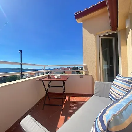 Little Summer Paradise - With Sea View * Vodice